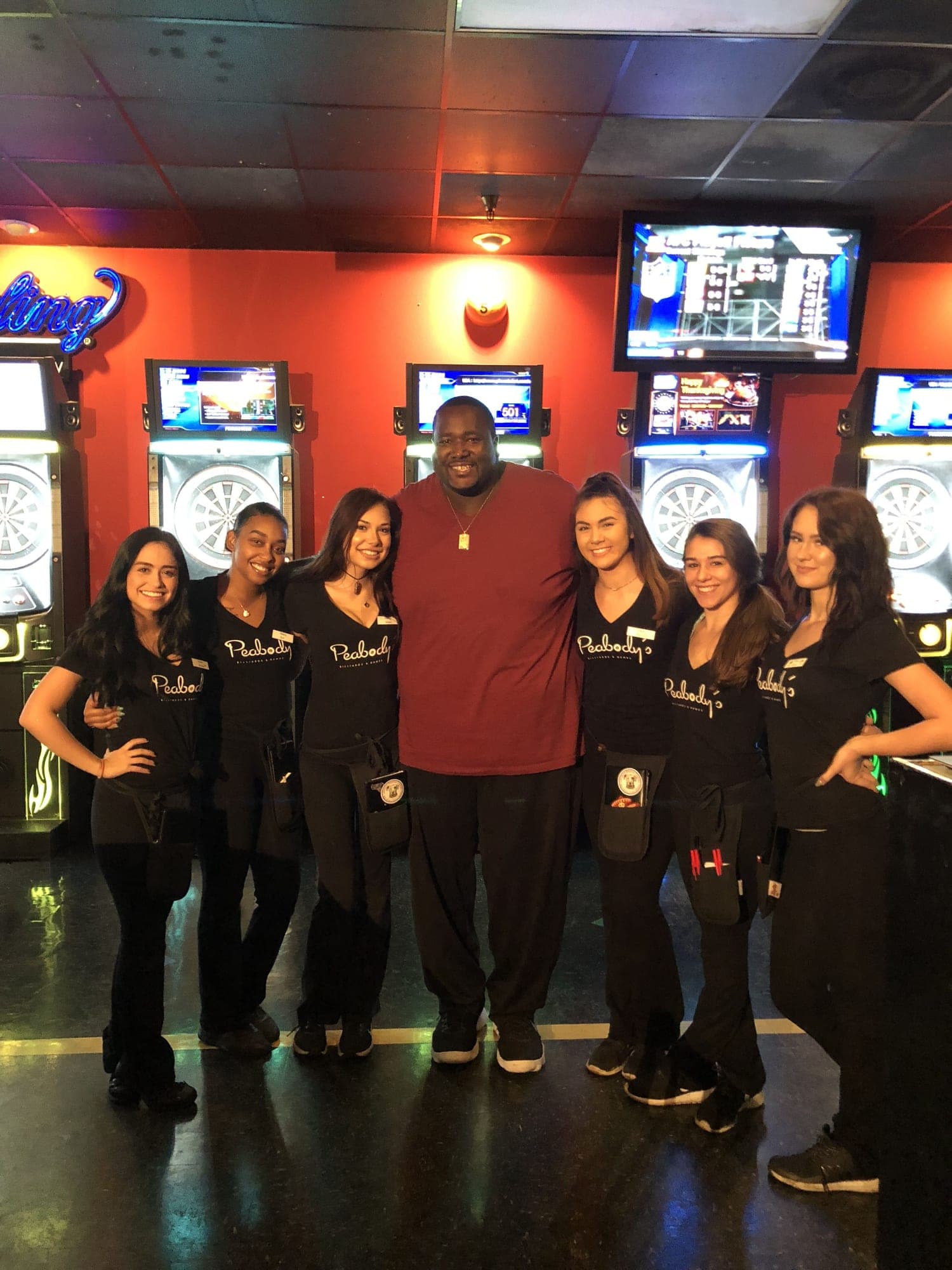 Quinton Aaron of The Blind Side with the Peabody’s team.