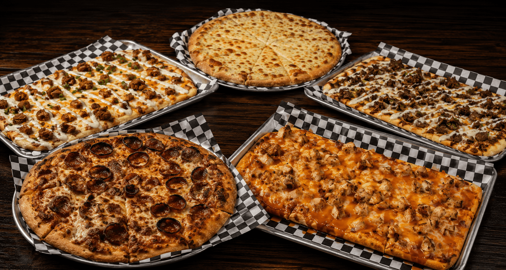 Pizza and flatbreads at Peabody's